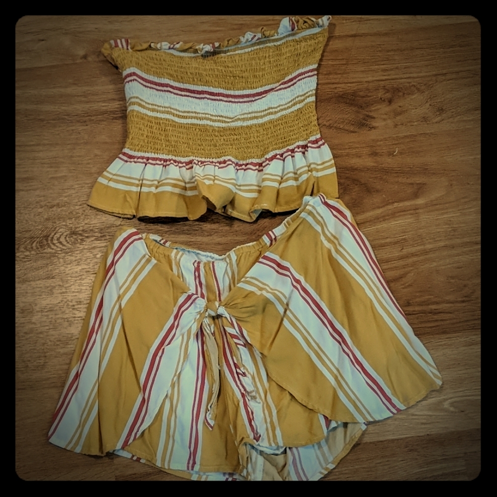 Striped tube top and shorts set
